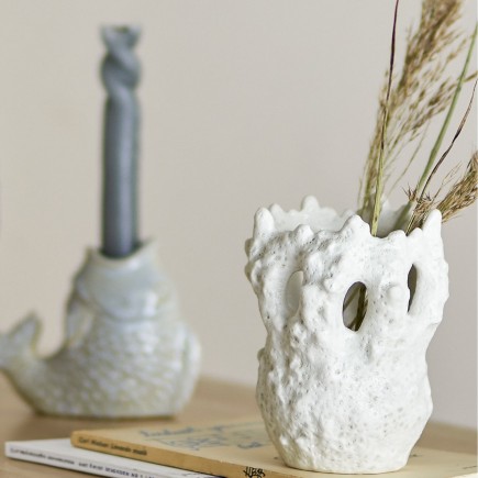 Vase gres blanc artisanal bloomingville fianna