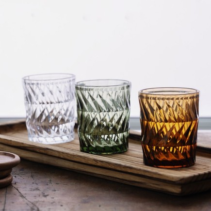 Verre a eau cisele travaille couleur Madam Stoltz