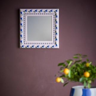 Petit miroir mural bois peint Bloomingville Badia
