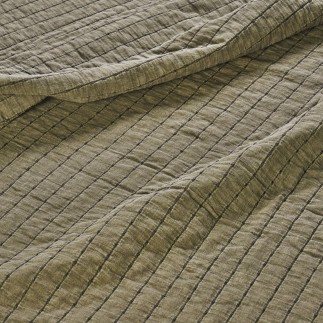 Grand couvre lit coton matelasse uni Madam Stoltz 240 x 240 cm