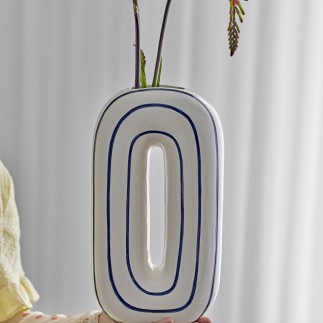 vase design ceramique blanc bleu rayures bloomingville mae