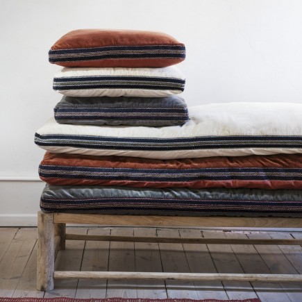 Matelas d'assise velours coton Madam Stoltz