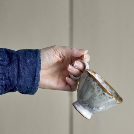 Tasse artisanale grès Bloomingville IMOGEN