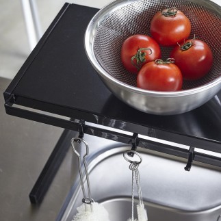 etagere cuisine plan de travail gain de place extensible yamazaki tower