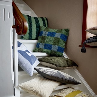 Coussin tufte motif carreaux Bloomingville Pil