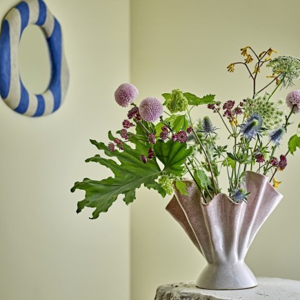 Vase gres sculptural elegant gres rose Bloomingville PLIER