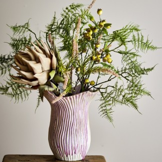 Vase gres sculptural design rose Bloomingville Rosa