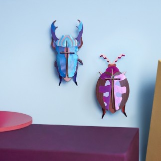 Coleoptere decoration murale carton metalise Studio Roof