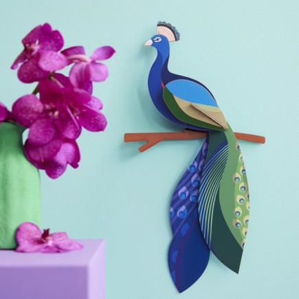 Paon decoration murale carton Studio Roof Peacock