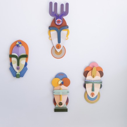Dekorative Wandmaske aus Pappe Studio Roof Mumbai