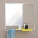 Miroir étagère design métal blanc et tablette jaune presse citron romi